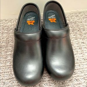 Dansko, black shoes never used!